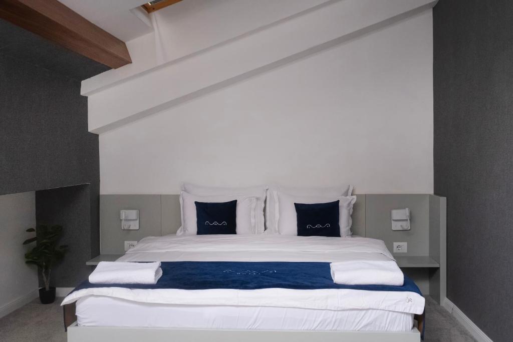 Nam Hotel gallery image 44