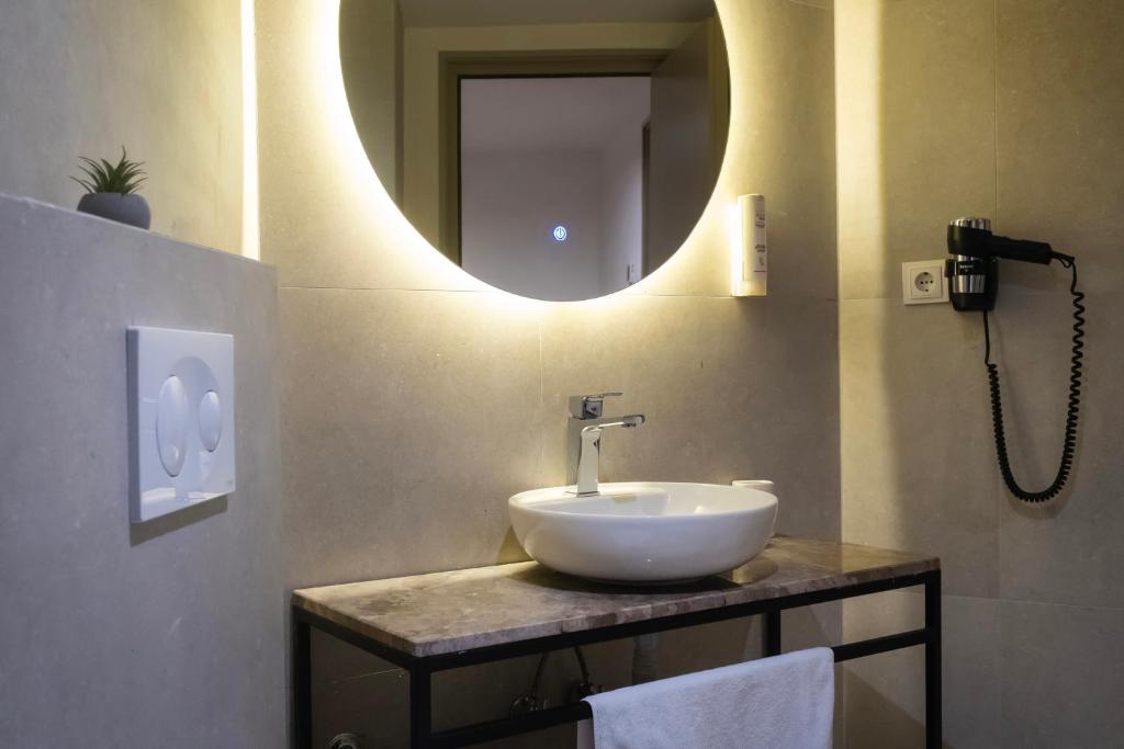 Nam Hotel gallery image 69